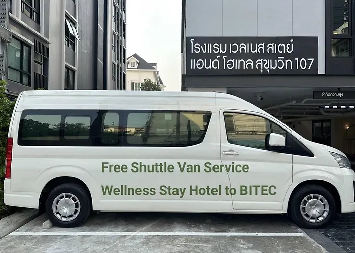 Hotel Wellness & Sukhumvit 107 4*