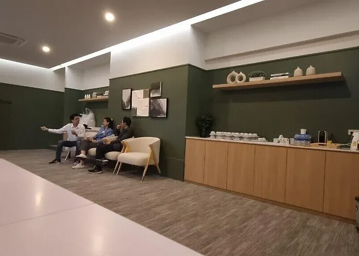 Wellness & Sukhumvit 107 Hotel